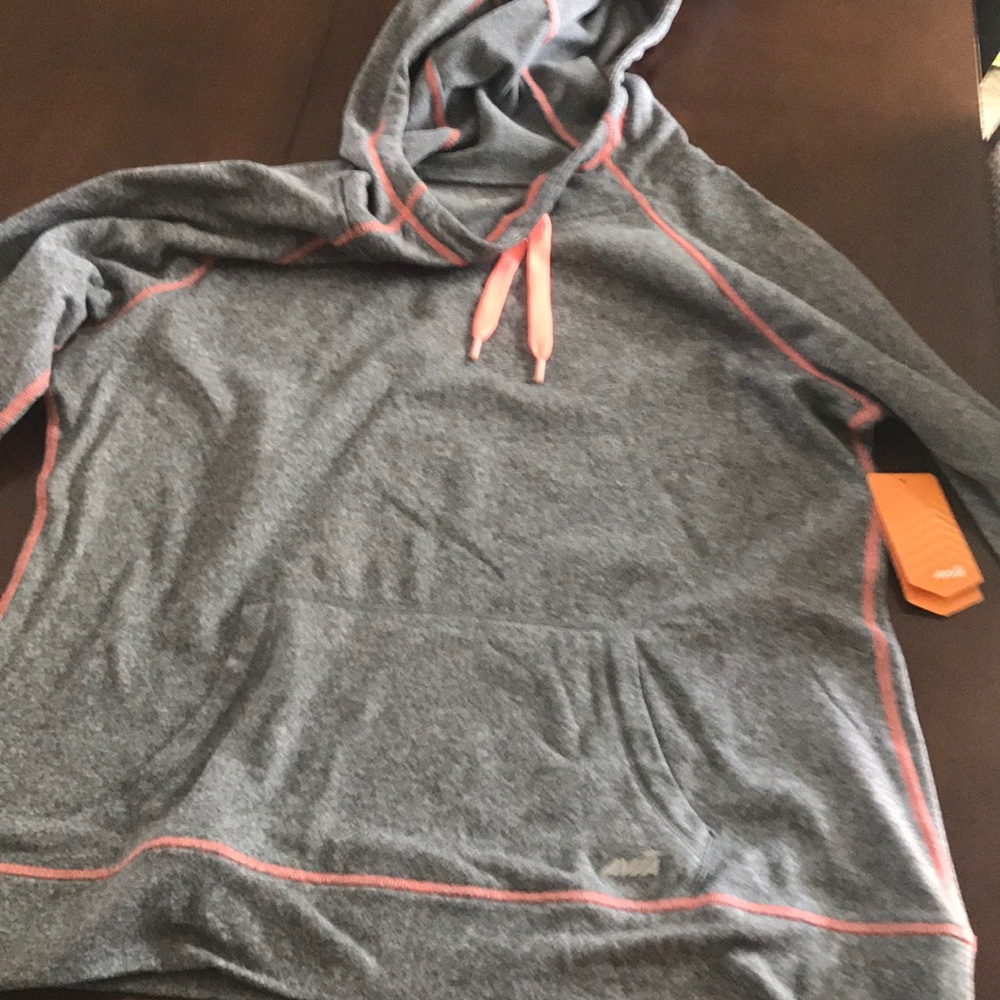 NWT SIZE XL AVIA HOODIE